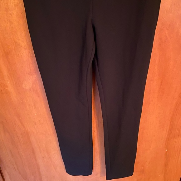 Black jumpsuit with bell sleeves size M - Picture 6 of 8